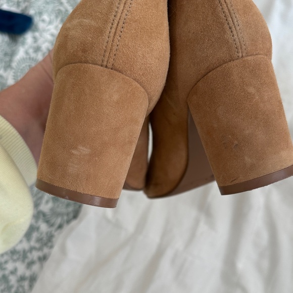 Stuart Weitzman cap toe suede stretch Tan and Black Heeled Boots 12 worn once - Picture 5 of 8